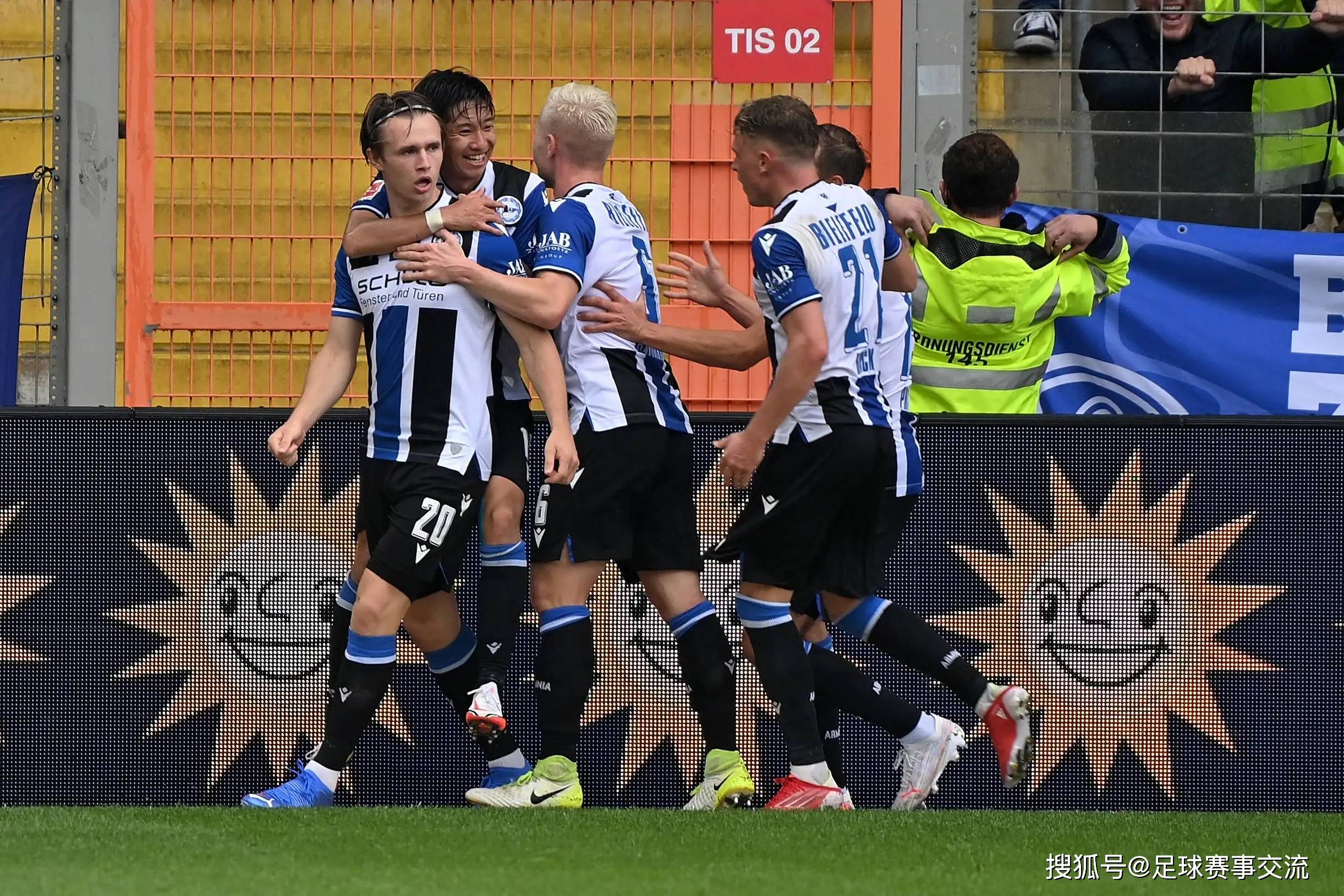 雷竞技CSGO 迈阿密1985完整版免费观看 